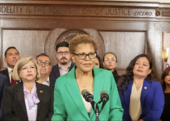 County mayors stand united against immigration raids